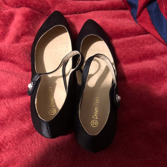 Dress Shoes - Picture 2 of 2